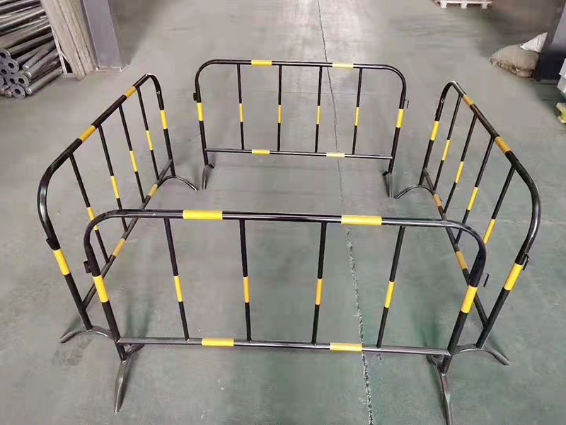 道路護欄制作與安裝